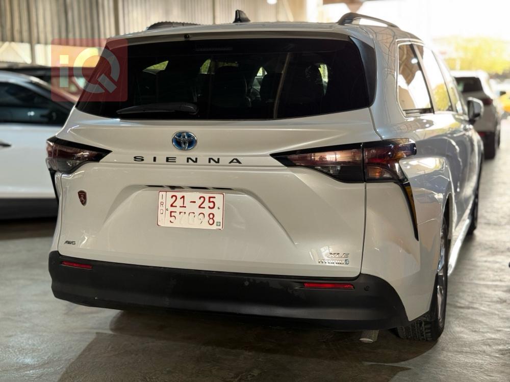 Toyota Sienna
